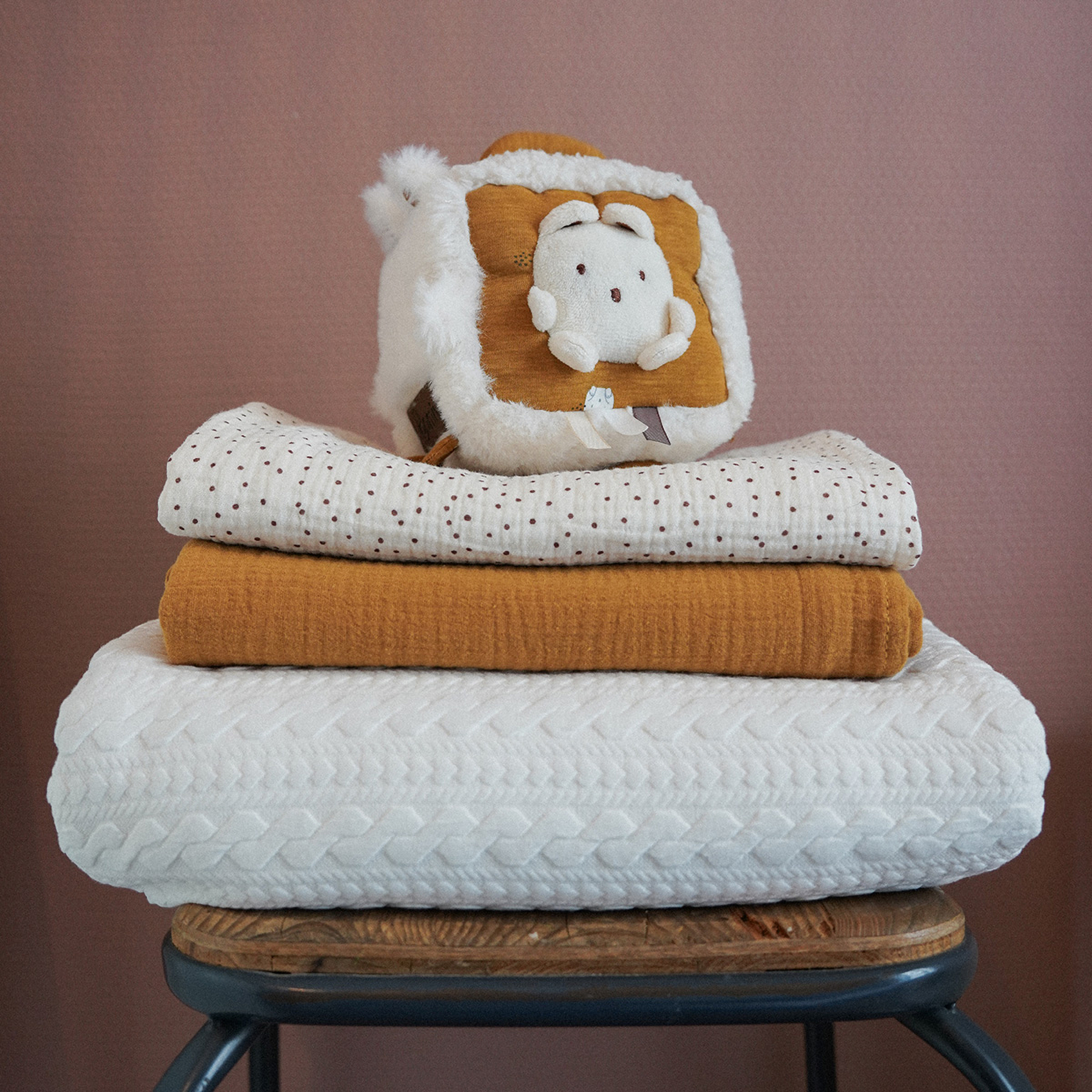 Cube d'activités ourson pour bébé — vue 3