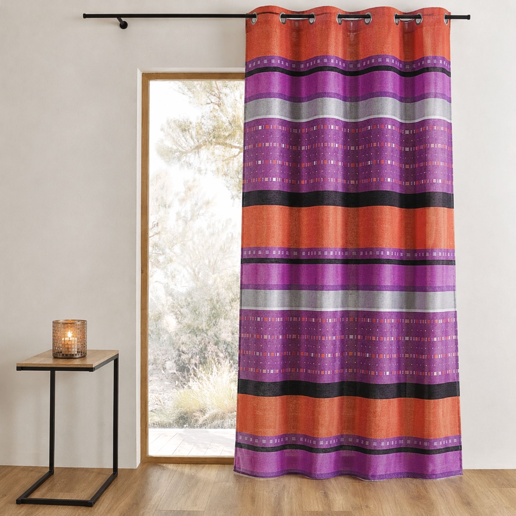 Rideau en jacquard à rayures horizontales graphiques