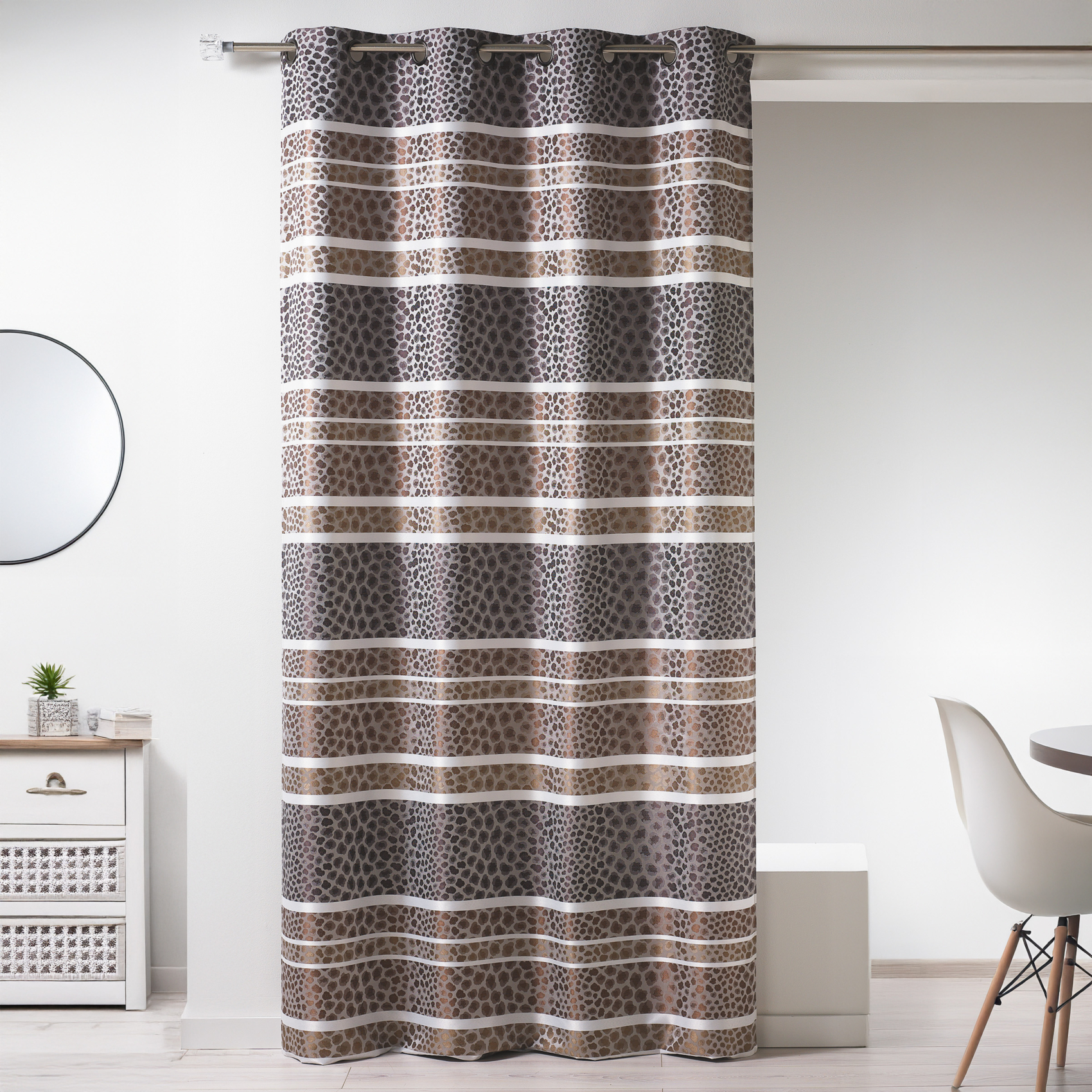 Rideau en jacquard à rayures horizontales animal