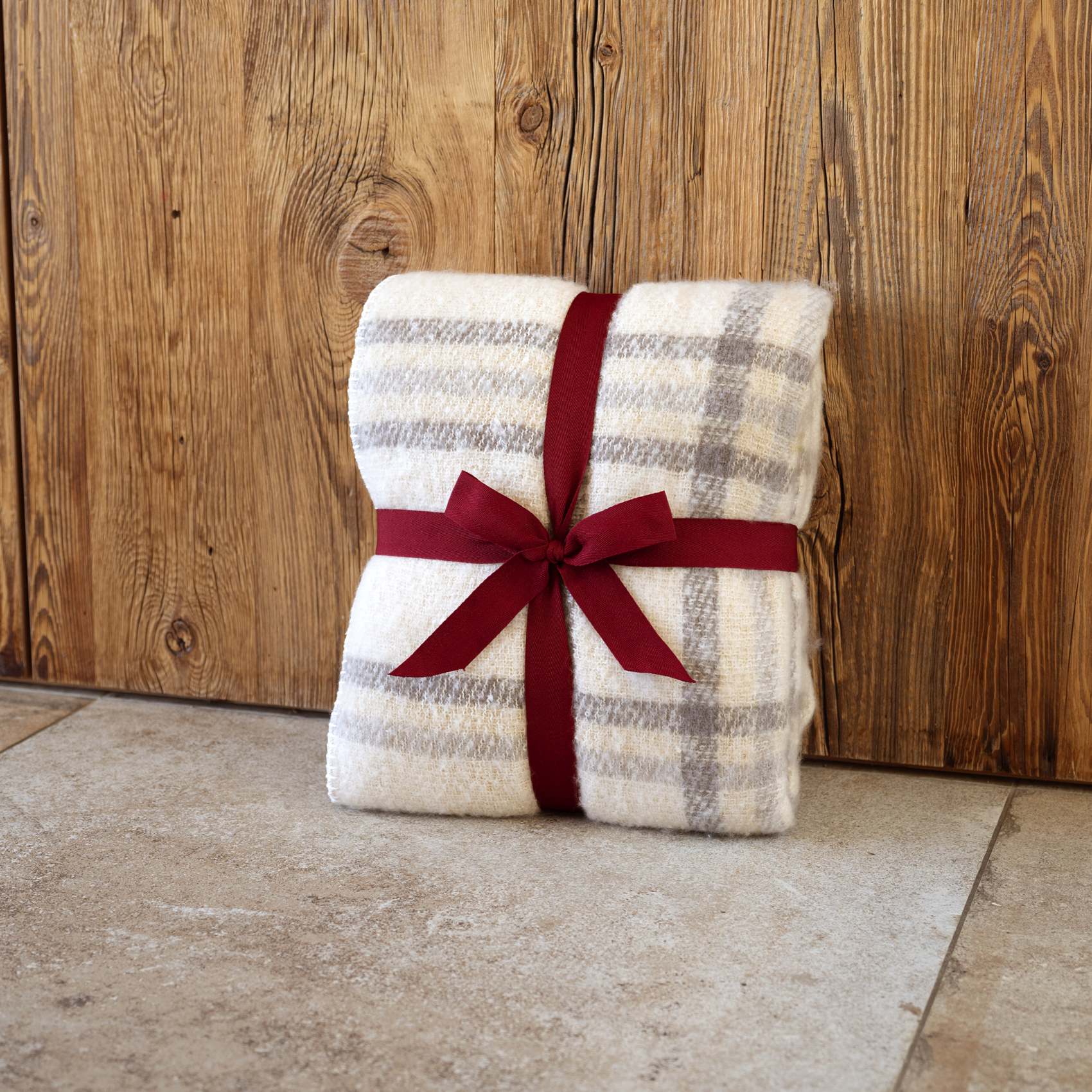 Plaid à carreaux effet mohair avec dos sherpa — vue 4