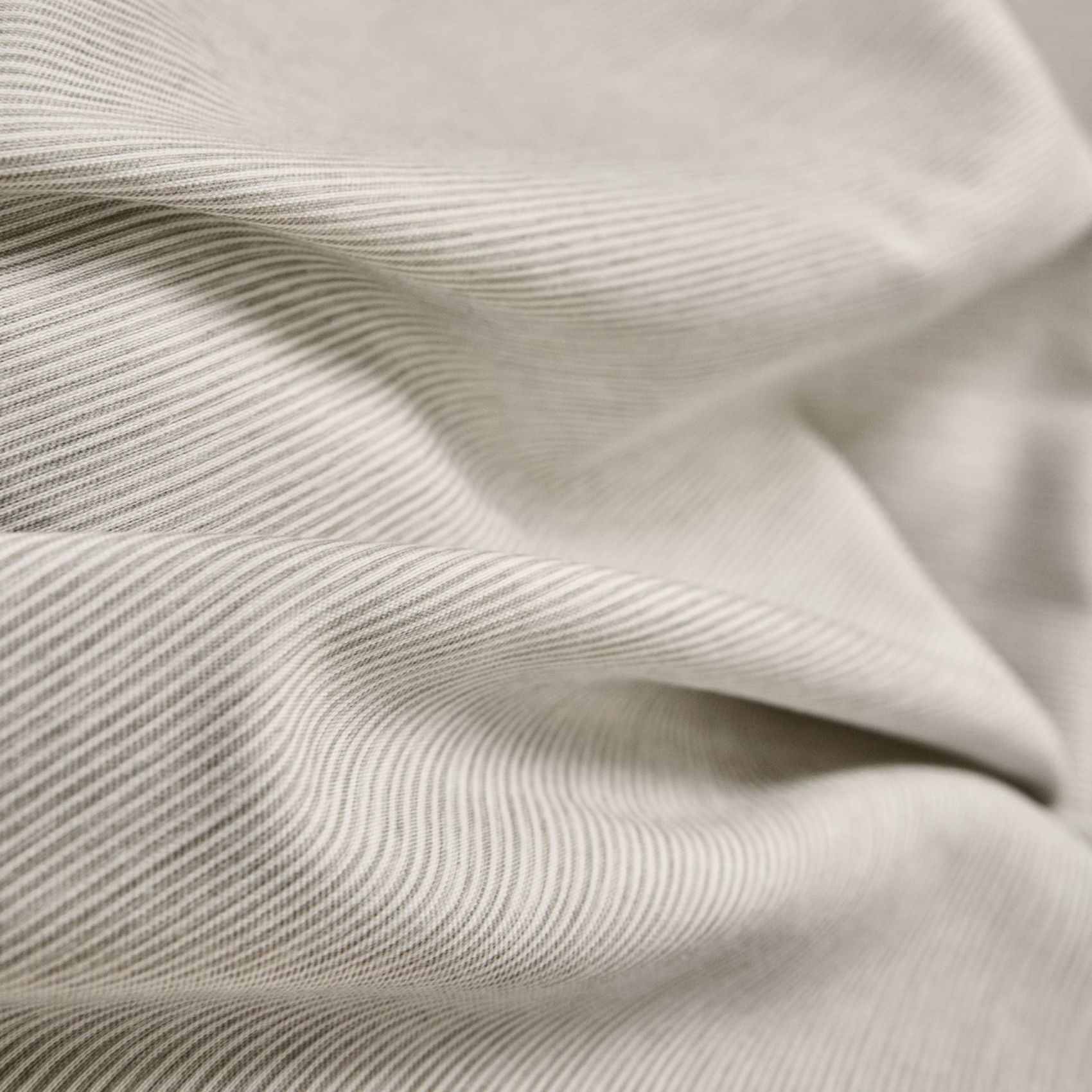 Parure de lit en microfibre flanelle motif fines rayures — vue 4