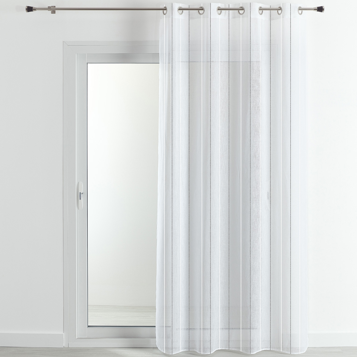 Voilage  léger à fines rayures argentées — vue 4