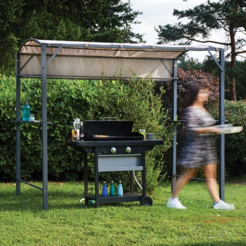 Abris de cuisine extérieure