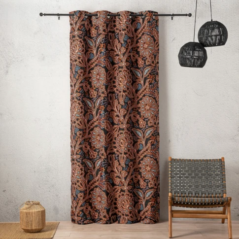 Rideau jacquard floral au motif graphique et raffiné, avec de subtils effets de brillance. 140 x 260 cm Orange