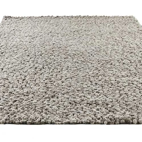 tapis en laine gris écru