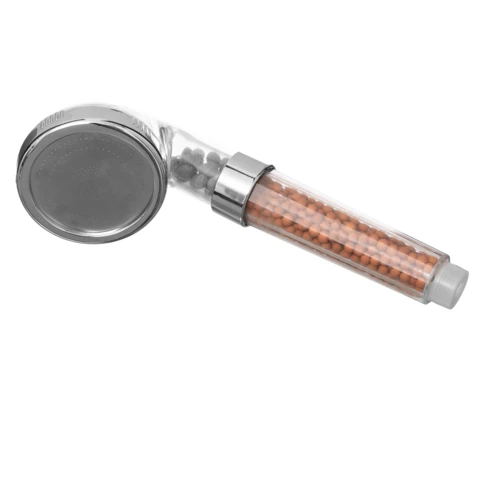 Pommeau de douche filtrant avec billes