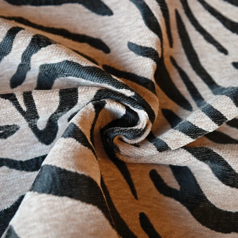 Tissu jacquard chenille motif zèbre 140 cm Noir