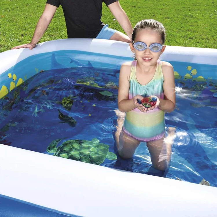 Piscine gonflable enfant immersive et accessoires