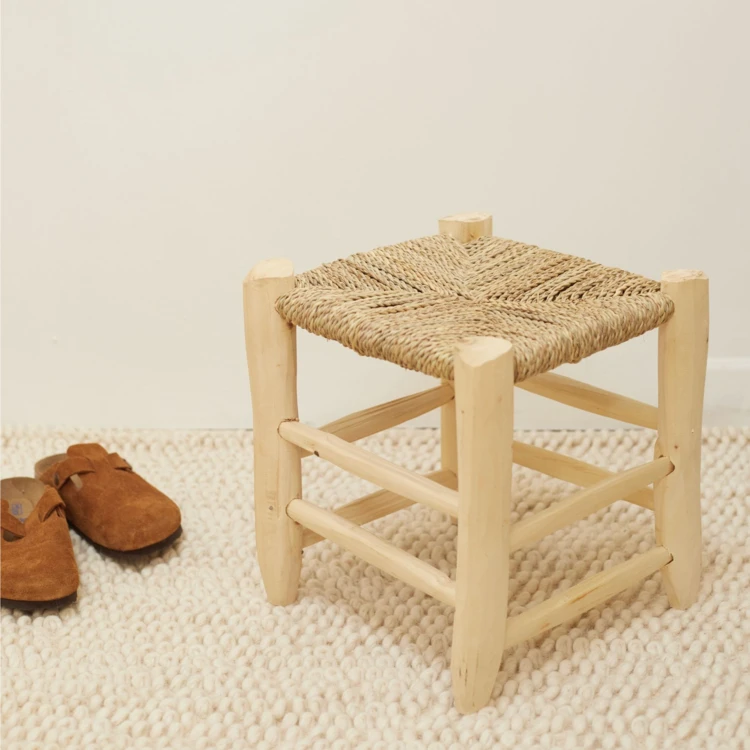 Marokkanischer Hocker aus Lorbeerholz