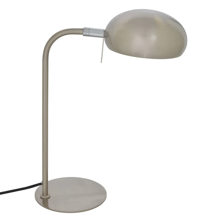 Lampada da tavolo in metallo con paralume arrotondato