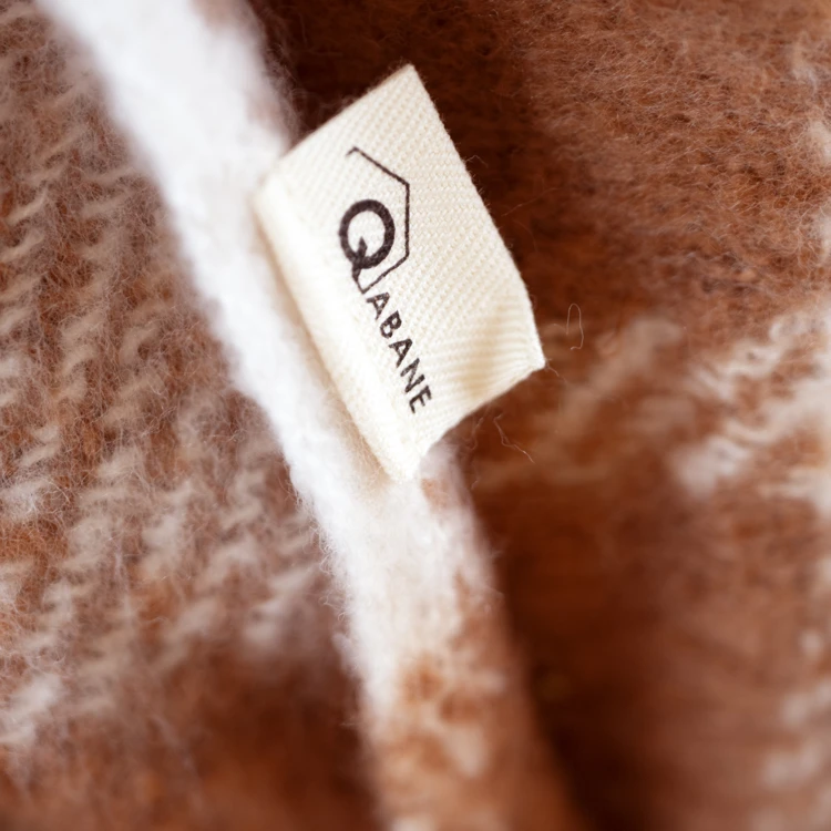 Geruite plaid met mohair-look en franjes