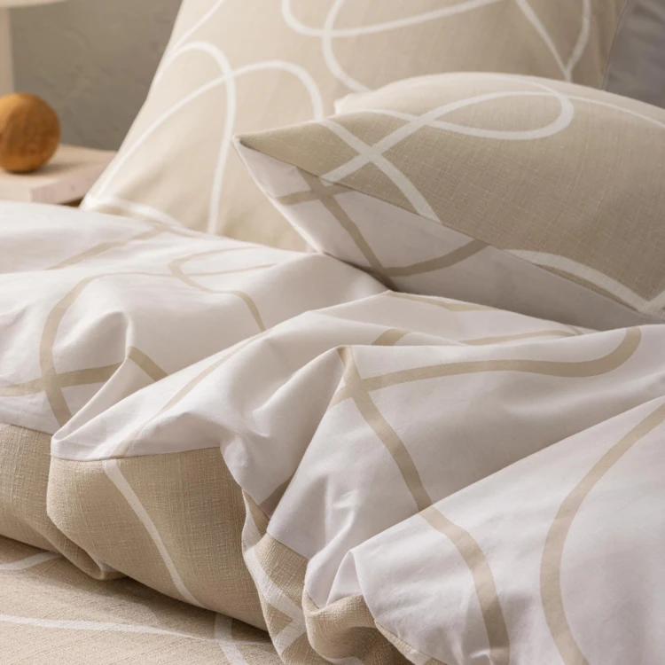 Parure de lit 3 pièces en coton relief trait design housse + taies