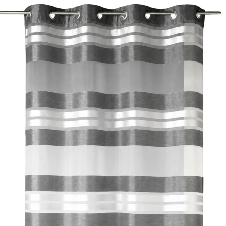 Voilage à rayures horizontales et fils argent