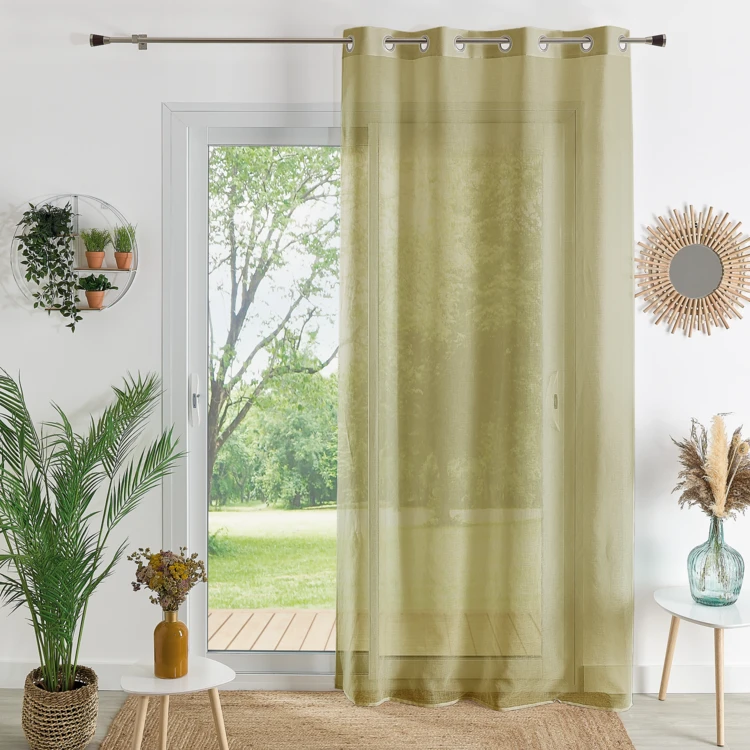 Voilage uni à œillets