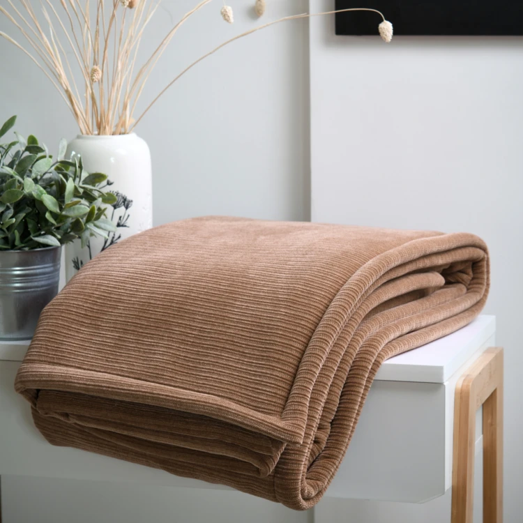 Plaid côtelé ultra doux