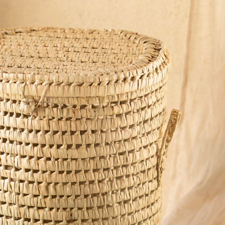 Cesta de ropa redonda con diseño de palma