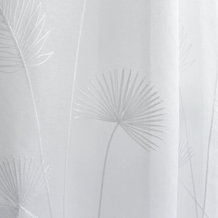 Voilage brodé motif feuille de palmier