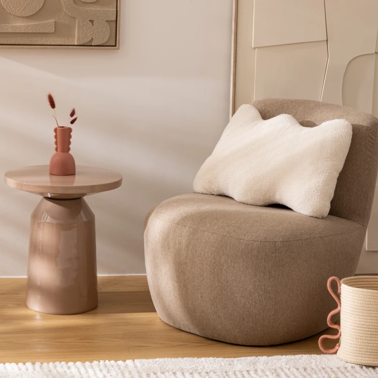 Sillón calefactor con asiento blando y respaldo redondeado