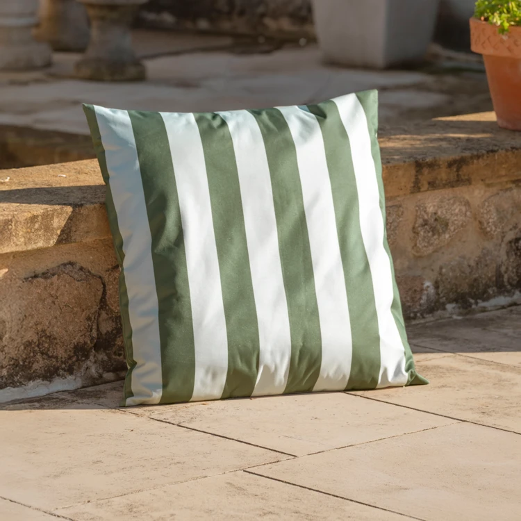 Coussin imperméable déhoussable à rayures