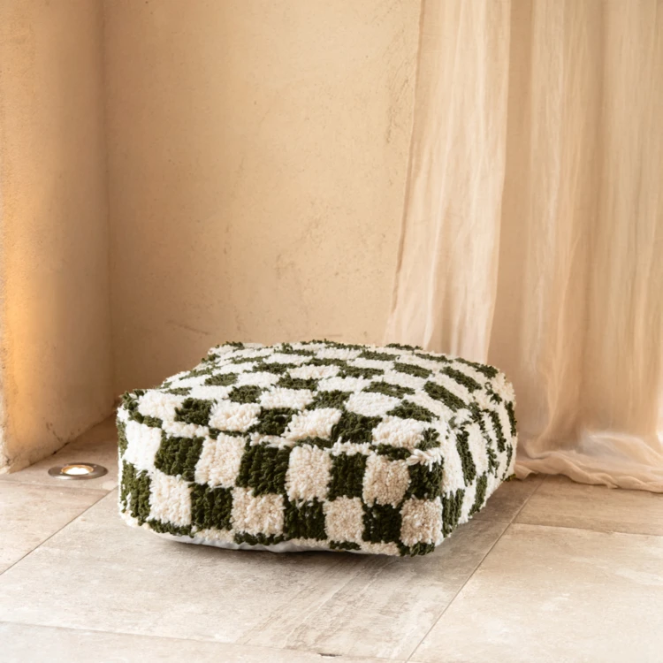 Housse de pouf damier en laine