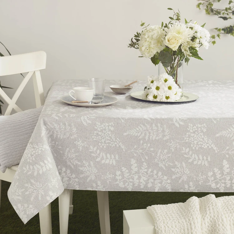 Nappe rectangulaire en polycoton jacquard enduit anti-tache