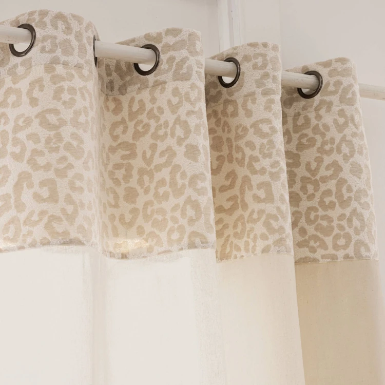Rideau tamisant en polycoton avec bandeau jacquard chenille léopard