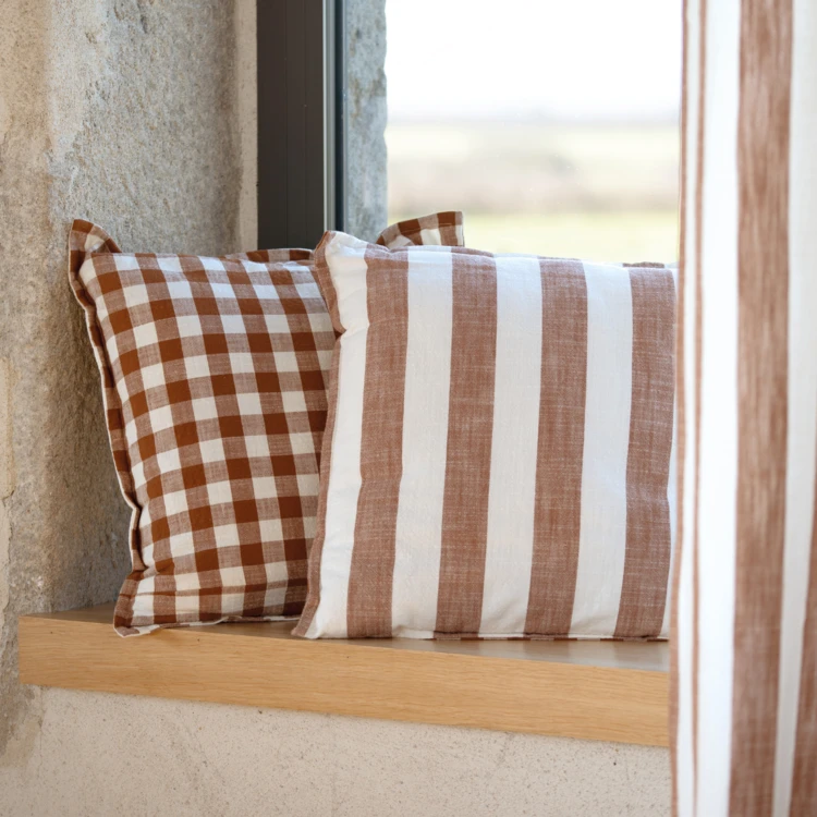 Housse de coussin rayures et vichy en coton flammé