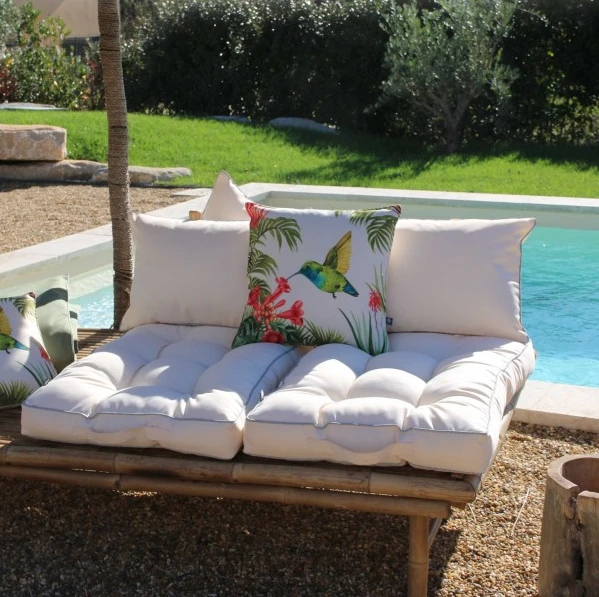Coussin carré extérieur uni