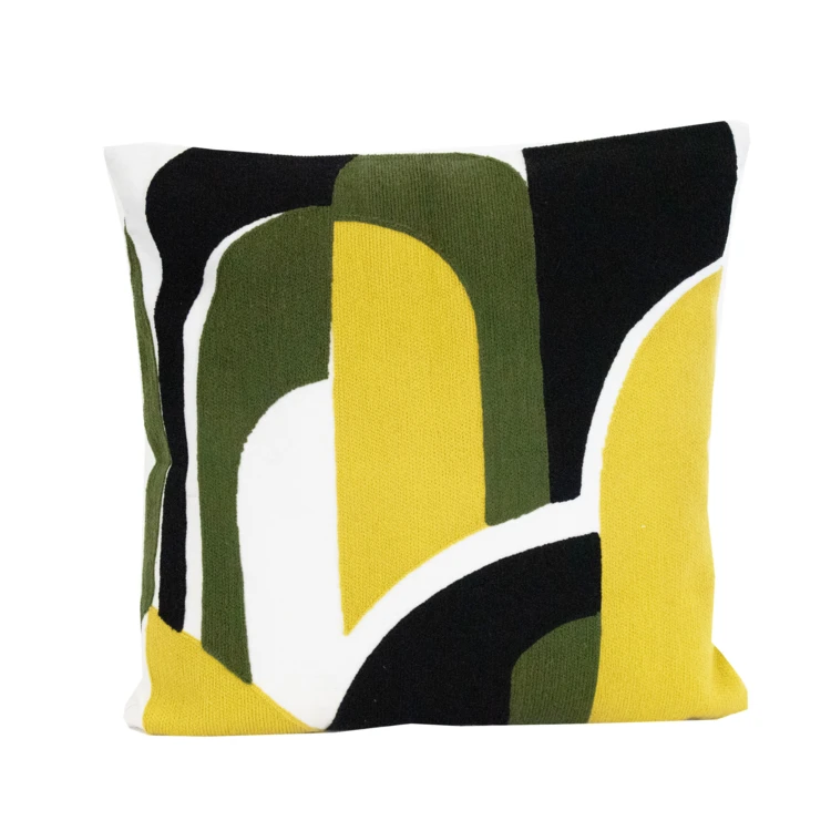 Coussin brodé en relief motif abstrait