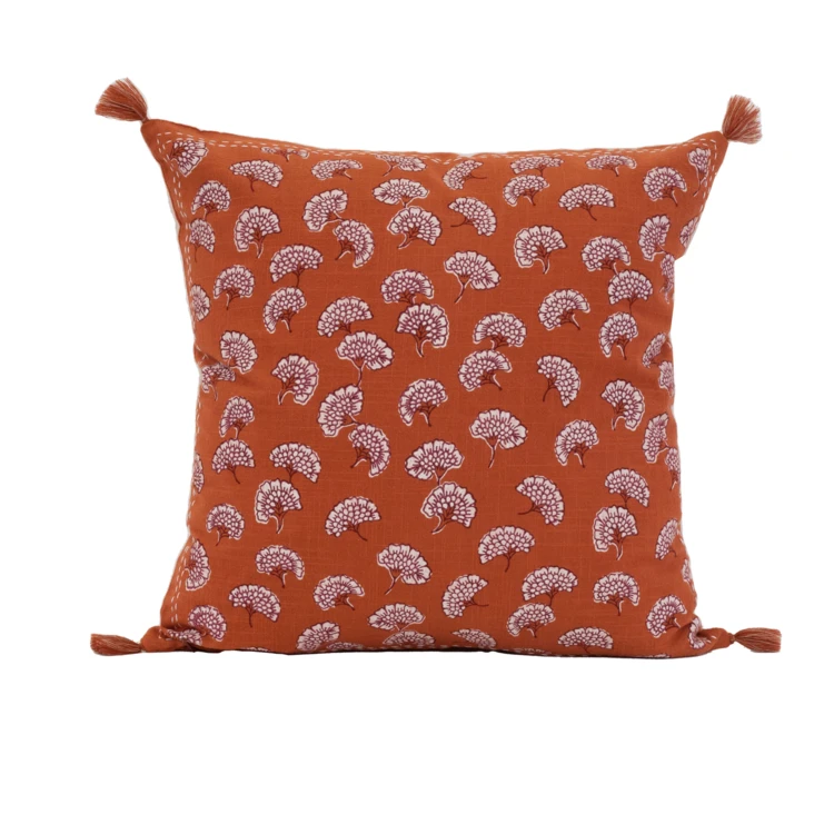 Coussin décoratif imprimé motif floral