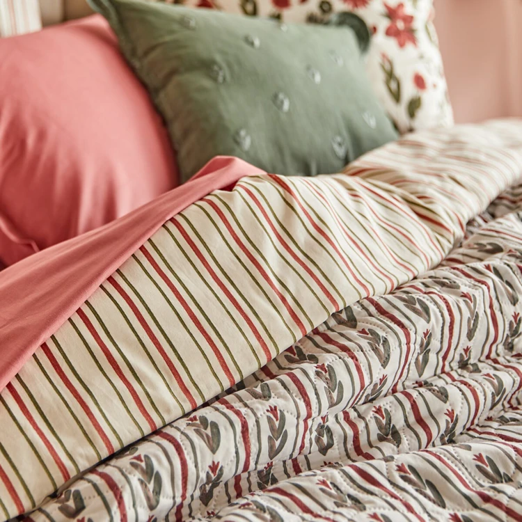 Cobre-cama estampado reversível
