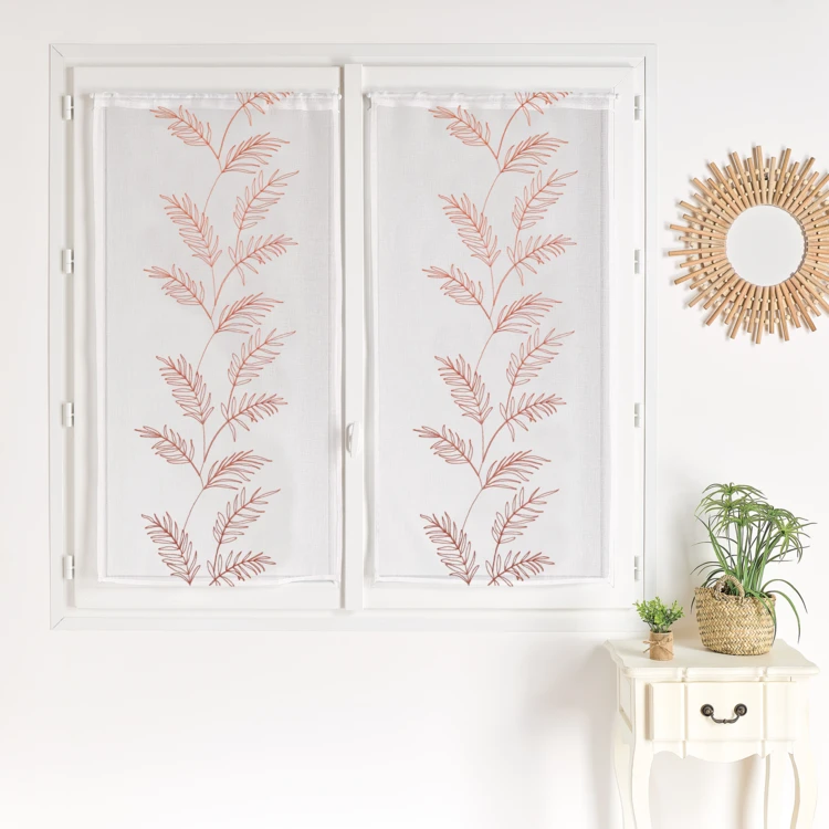 Paire voilages avec motif feuilles brodées