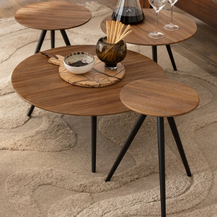 Set de 4 tables rondes en teck recyclé naturel