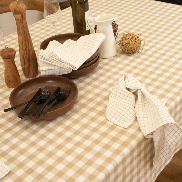 Rechteckige Tischdecke aus Vichy-Karo, 100% Baumwolle