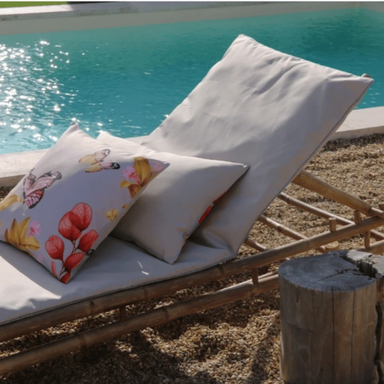Matelas bain de soleil extérieur