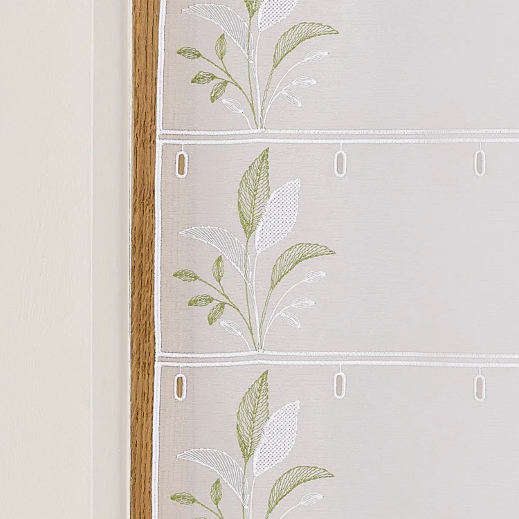 Modulável bordado com folhas