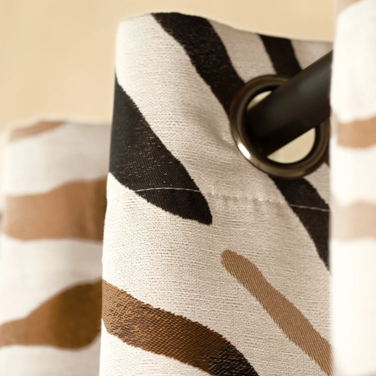 Cortina jacquard con estampado de cebra en degradado