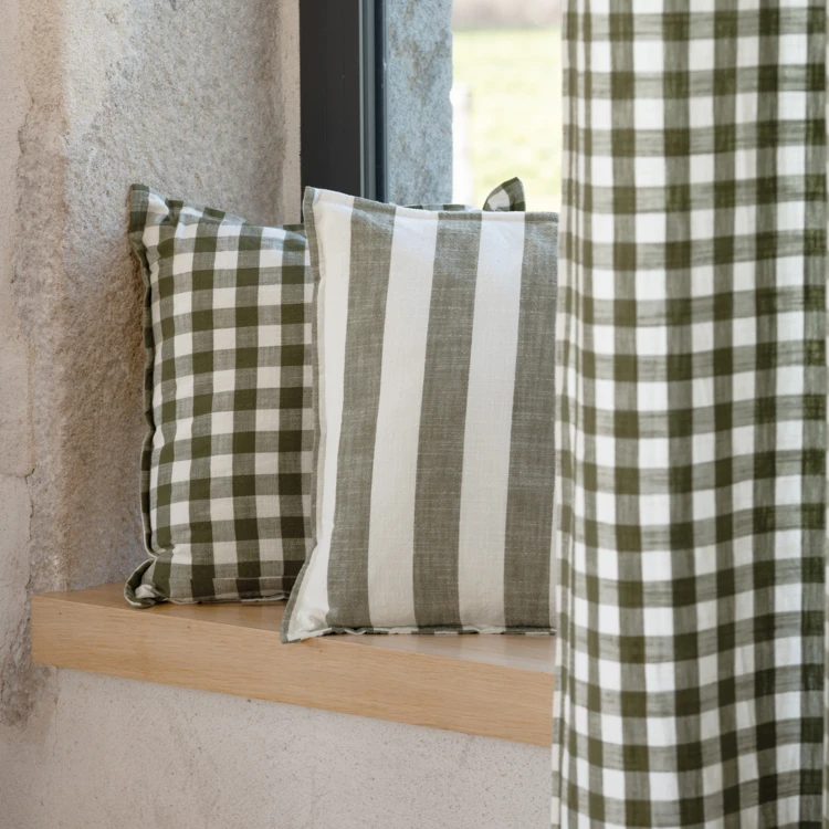 Housse de coussin rayures et vichy en coton flammé