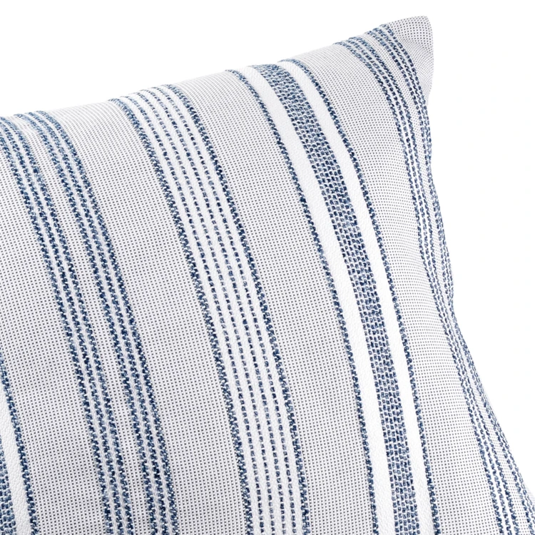 Coussin outdoor rayé déperlant