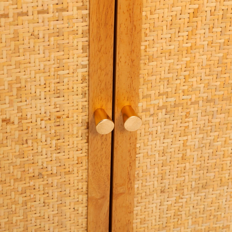Aparador de madera de 4 puertas con mimbre