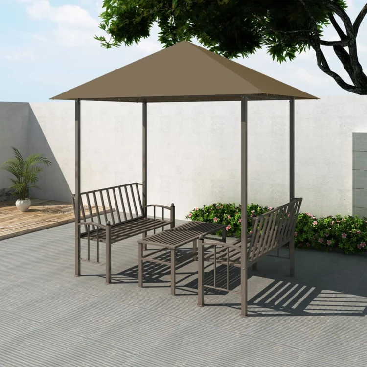 Auvent extérieur avec table et bancs