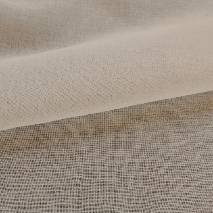 Tissu voile léger en étamine uni avec bas plombé