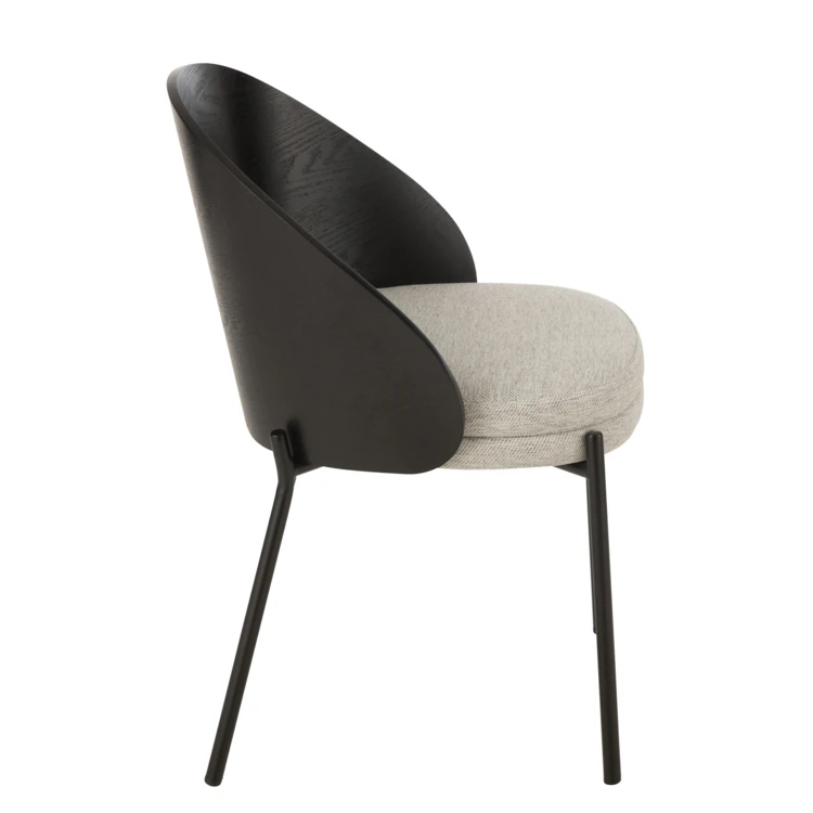 Silla de diseño en madera y metal