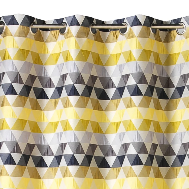 Rideau d'ameublement motifs triangles