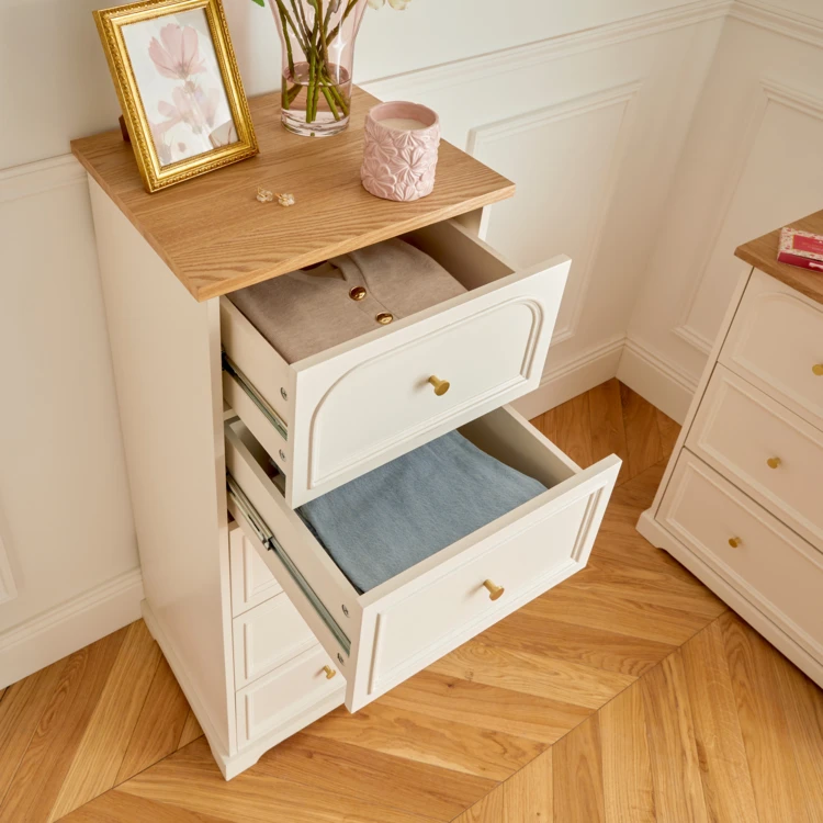 Cómoda de madera con 5 cajones y encimera de fresno