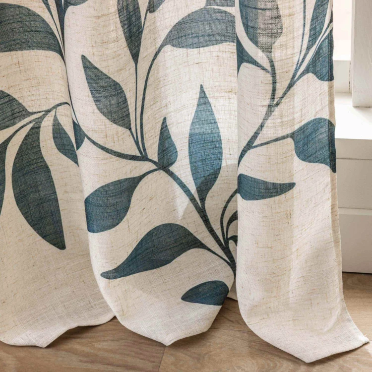 Vorhang mit Polylin-Ösen, bedruckt mit dämpfenden Laubblättern