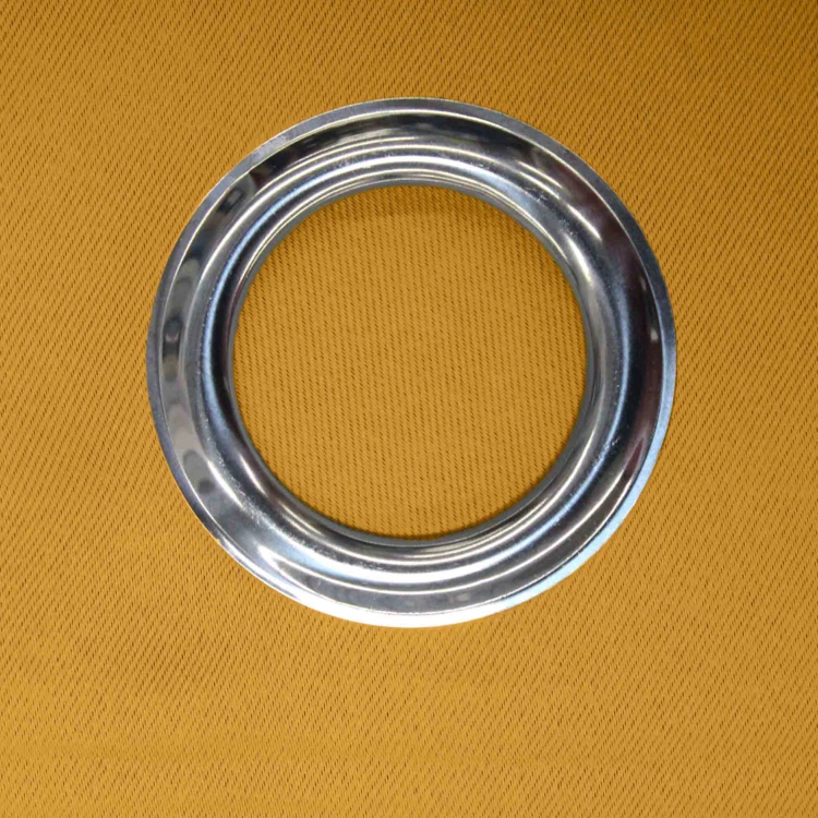 Rideau occultant uni à oeillets