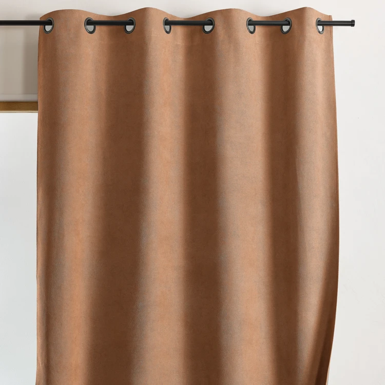 Cortina térmica 100% opaca con ojales y reflector de calor