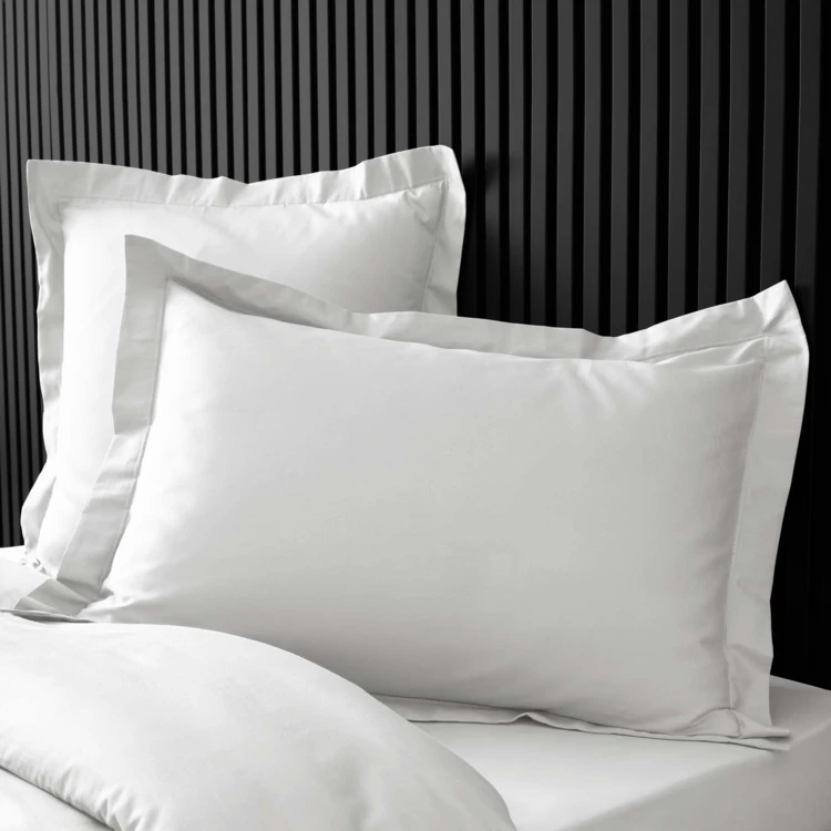 Taie d'oreiller unie 100% Percale de Coton ORIGINE
