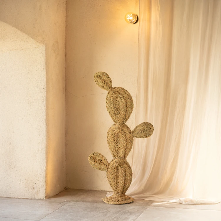 Cactus décoratif en paille XL
